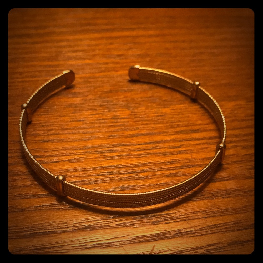 Gold color bangle